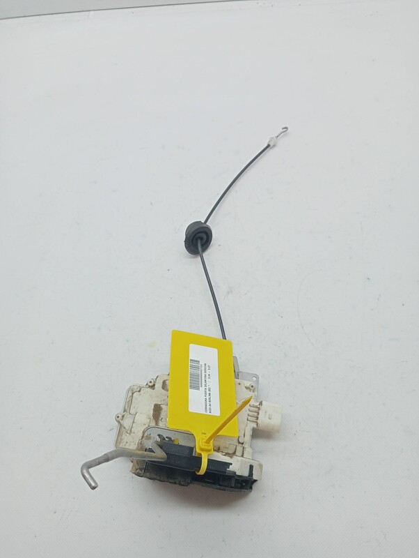 Serrure avant droit AUDI A4 BERLINA (8E) Essence - 1