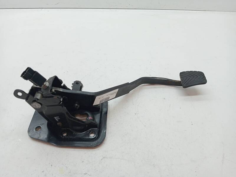 Pedale d'embrayage MITSUBISHI OUTLANDER (CW0) Essence - 1