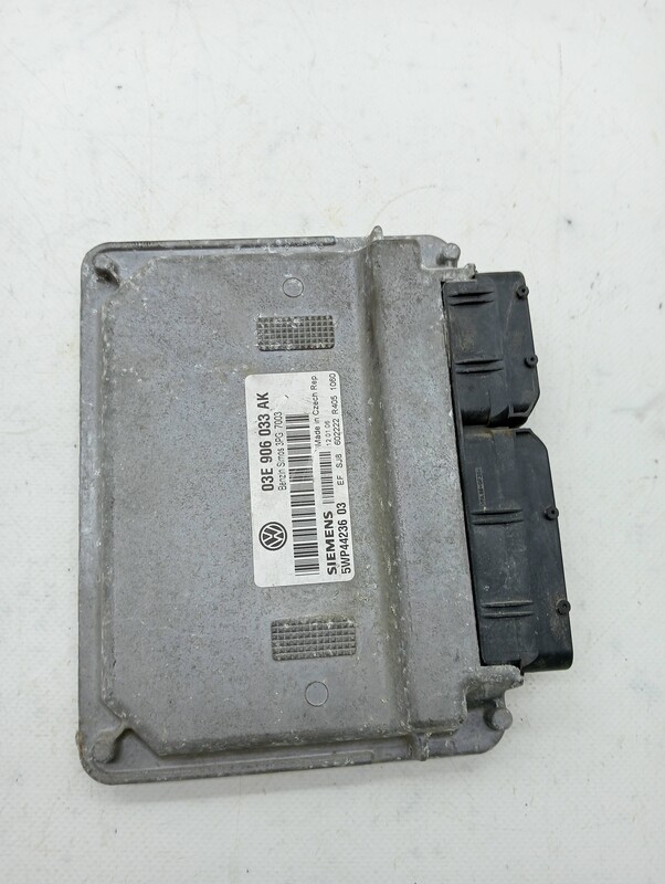 Centralina motore VOLKSWAGEN POLO (9N3) Gasolina - 1
