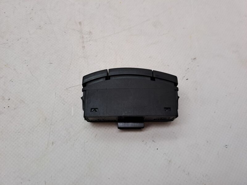 Bouton de warning BMW SERIE 1 BERLINA (E81/E87) Diesel - 1