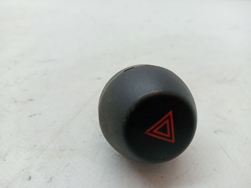 Bouton de warning TOYOTA RAV 4 (A3) Diesel - 1