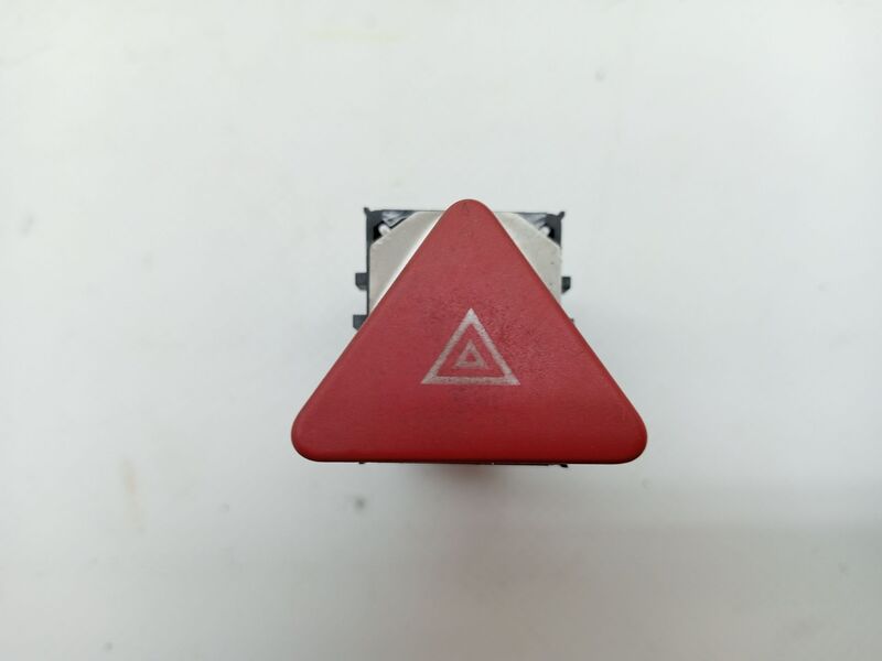 Bouton de warning VOLKSWAGEN GOLF V BERLINA (1K1) Conceptline Diesel - 1
