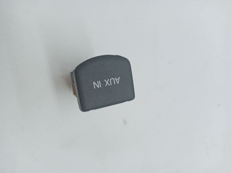 Module électronique VOLKSWAGEN POLO (6C1) Essence - 1