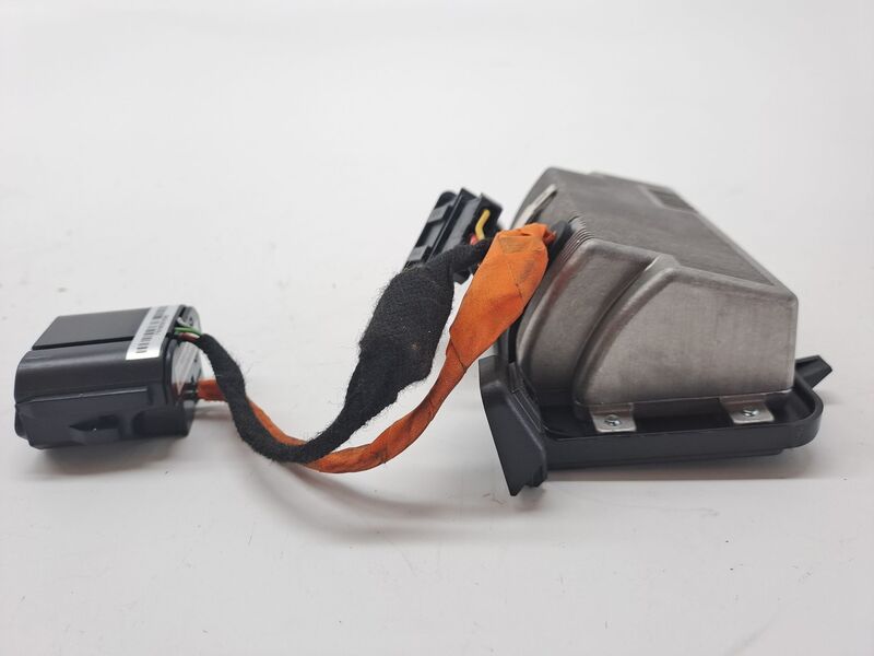Module électronique SKODA OCTAVIA BERLINA (1Z3) Essence - 1