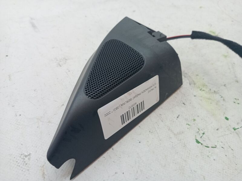 Haut parleur VOLKSWAGEN PASSAT BERLINA (3B3) Essence - 1