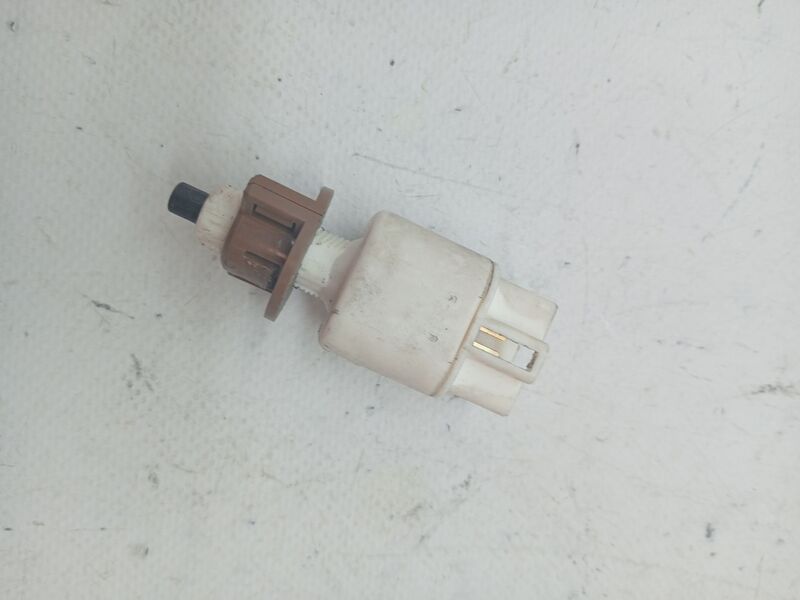 Pulsante/interruttore TOYOTA YARIS (KSP9/SCP9/NLP9) Gasolina - 1