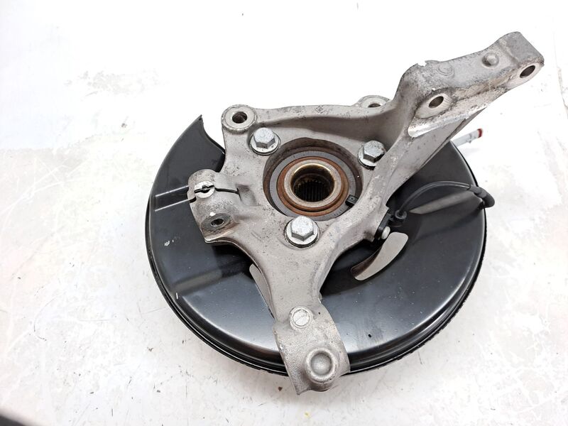 Fusee avant droit OPEL INSIGNIA BERLINA Expression Diesel - 1