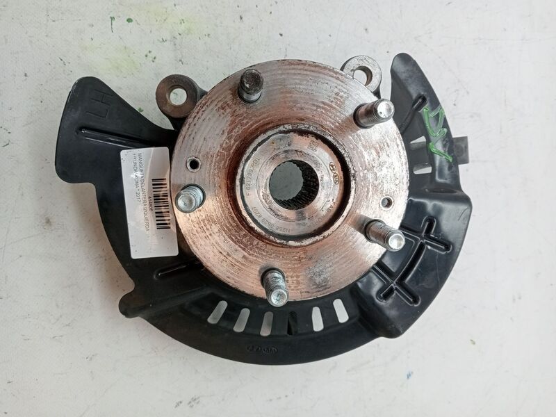 Fusee avant gauche HYUNDAI KONA Essence - 1