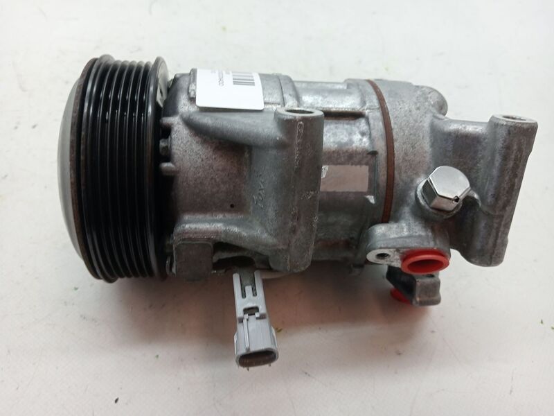 Compresseur clim TOYOTA AURIS Diesel - 1