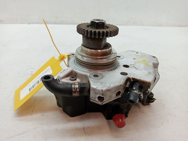 Pompe à injection MERCEDES-BENZ CLASE M (W164) Essence - 1