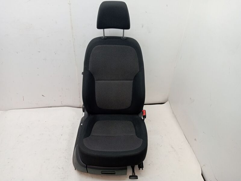 Siege avant droit SKODA YETI Essence - 1