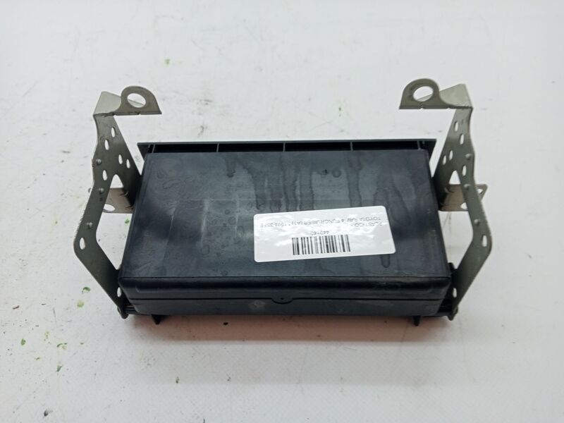 Rivestimento TOYOTA RAV 4 FUNCRUISER (A1) Gasolina - 1