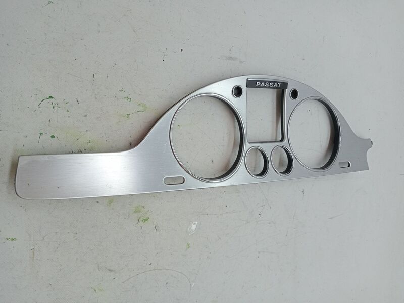 Rivestimento VOLKSWAGEN PASSAT BERLINA (3B3) Gasolina - 1