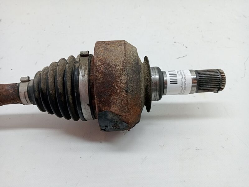 Giunto cardanico posteriore sinistro (trasmissione) MERCEDES-BENZ CLASE M (W164) Gasolina - 1