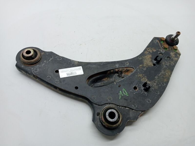 Triangolo superiore anteriore destro RENAULT TRAFIC COMBI (AB 4.01) 1.9 Diesel Diésel - 1