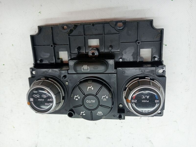 Commande chauffage SUZUKI GRAND VITARA JB (JT) Diesel - 1