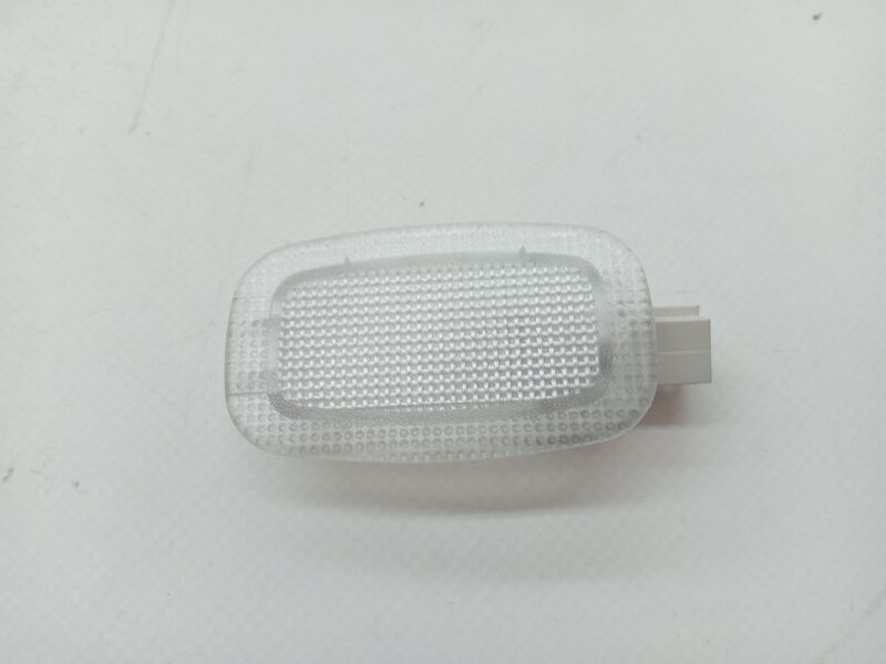 Luce di cortesia MERCEDES-BENZ CLASE C (W203) BERLINA 2.2 CDI CAT Diésel - 1