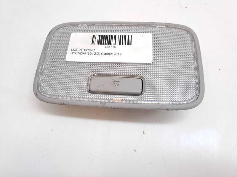Eclairage de plafonnier HYUNDAI I30 (GD) Classic Essence - 1
