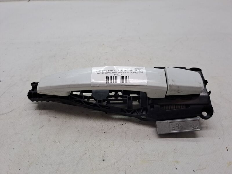 Poignee porte avant droit OPEL ASTRA J SPORTS TOURER Sport Diesel - 1
