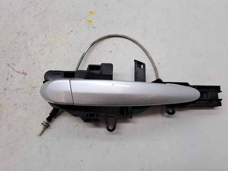 Maniglia portiera posteriore destra BMW SERIE 1 BERLINA (E81/E87) Diésel - 1