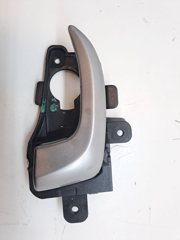 Maniglia portiera posteriore sinistra HYUNDAI I30 (GD) Classic Gasolina - 1