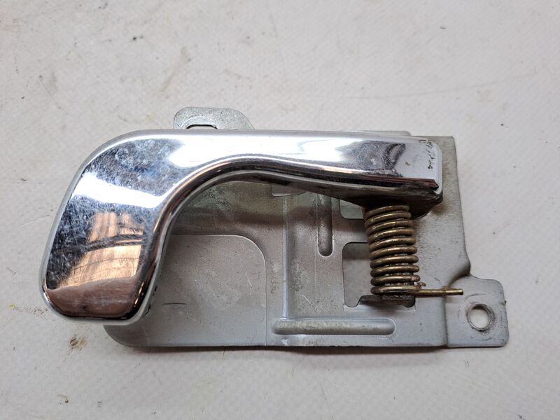 Maniglia interna anteriore sinistra MITSUBISHI MONTERO (V20/V40) Diésel - 1