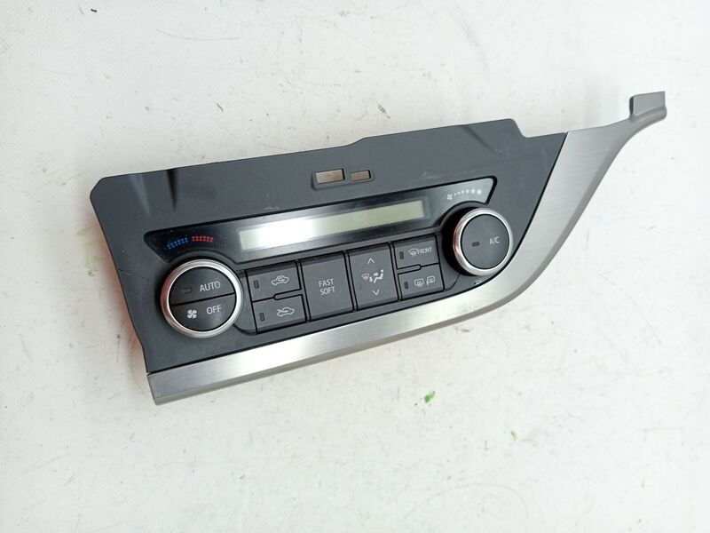 Commande chauffage TOYOTA AURIS 1.4 Turbodiesel CAT Diesel - 1
