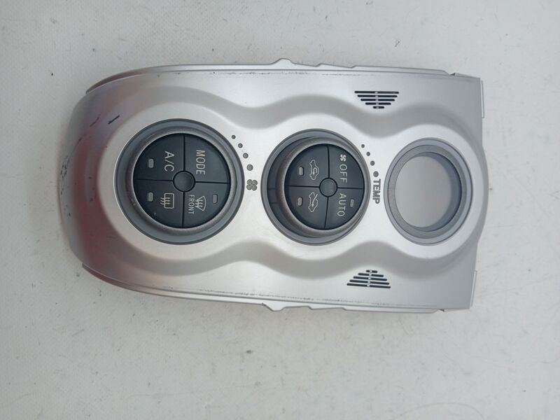Commande chauffage TOYOTA YARIS (KSP9/SCP9/NLP9) Essence - 1