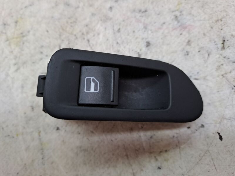 Interruttore lavacristalli posteriore destro VOLKSWAGEN GOLF VI (5K1) Diésel - 1