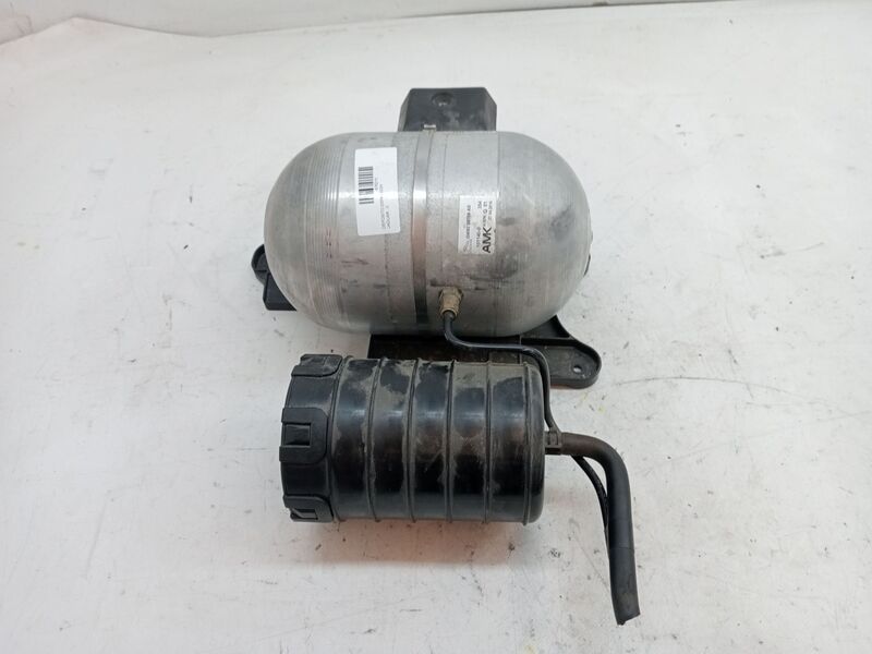 Vase d'expansion JAGUAR XJ Diesel - 1