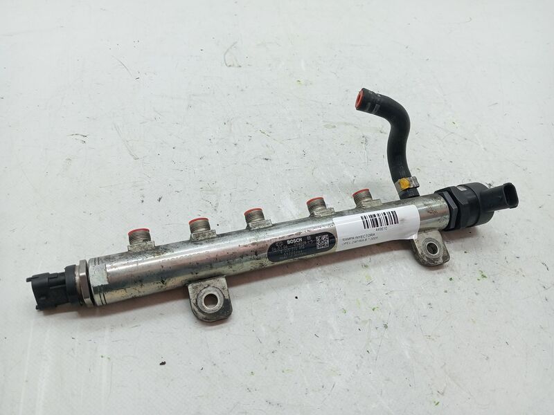 Rampe injection OPEL ZAFIRA B Essence - 1