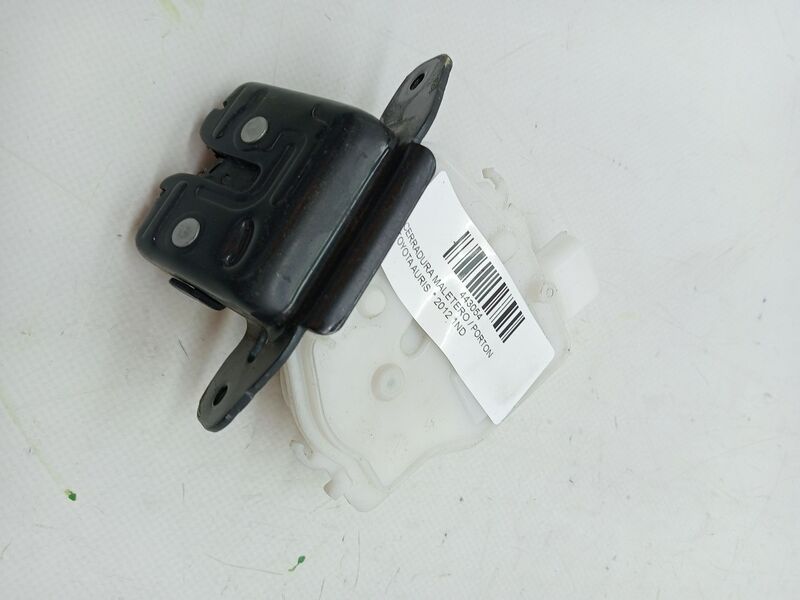 Serrure de coffre TOYOTA AURIS Diesel - 1