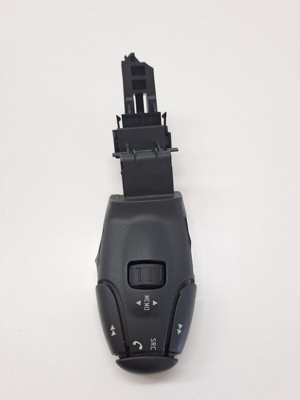Commande autoradio PEUGEOT 207 SW Diesel - 1