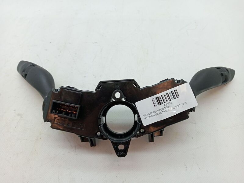 Commande autoradio HYUNDAI I20 ACTIVE 1.0 TGDI CAT Essence - 1