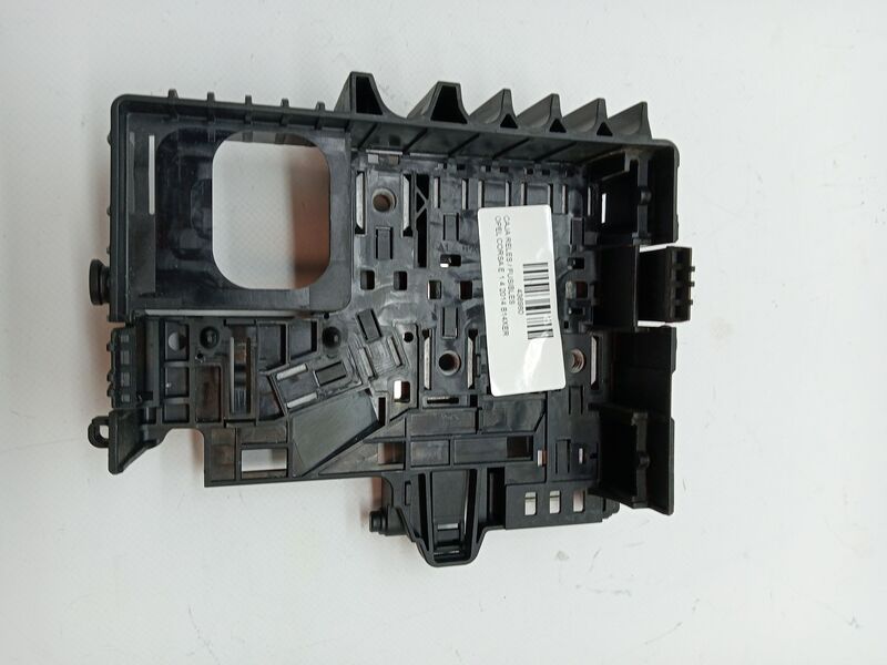 Boitier servitude moteur (BSM) OPEL CORSA E 1.4 Essence - 1