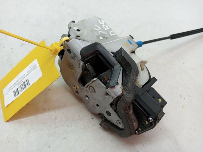 Serrure avant droit OPEL ASTRA J SPORTS TOURER Sport Diesel - 1