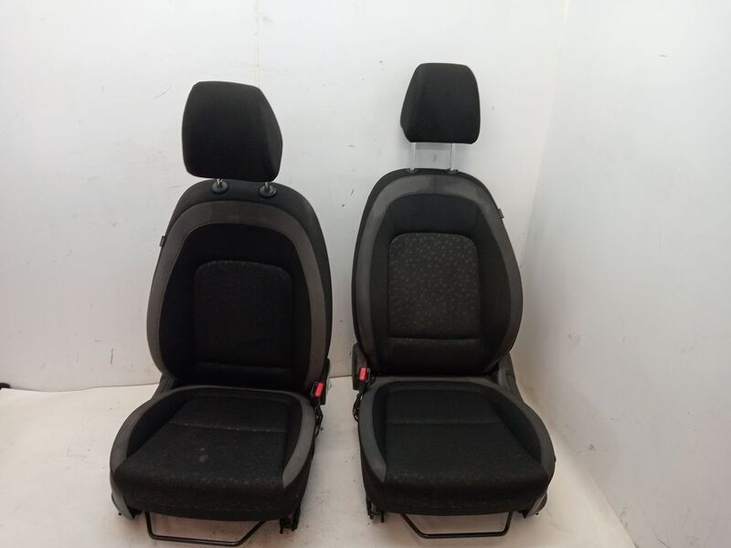 Support siege droit HYUNDAI KONA Essence - 1