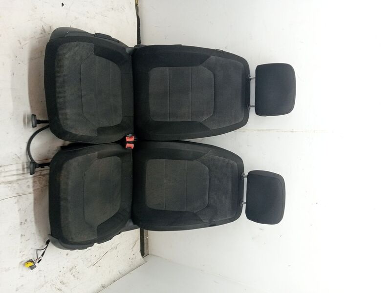 Support siege droit VOLKSWAGEN PASSAT LIM. (3G2) 2.0 TDI Essence - 1