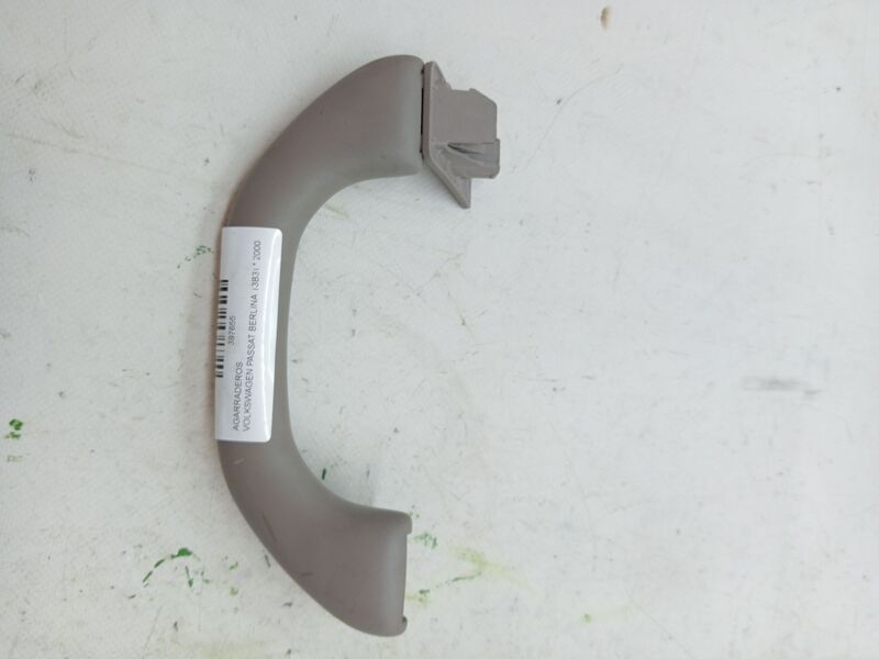 Poignee de maintien VOLKSWAGEN PASSAT BERLINA (3B3) Essence - 1