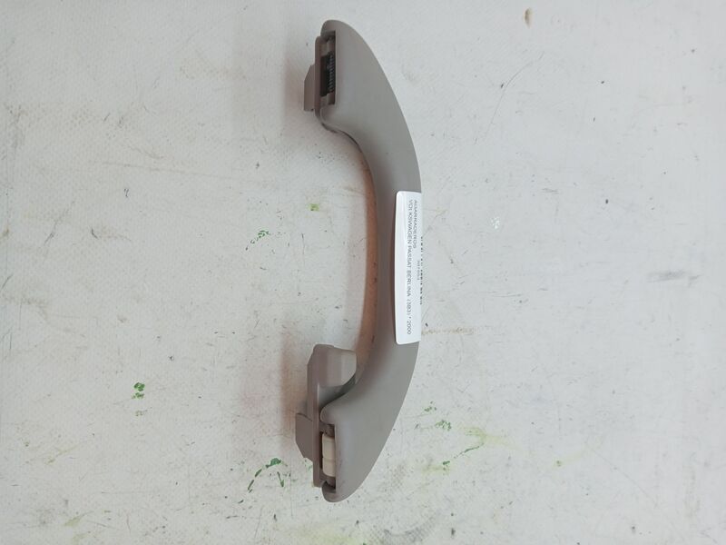 Poignee de maintien VOLKSWAGEN PASSAT BERLINA (3B3) Essence - 1