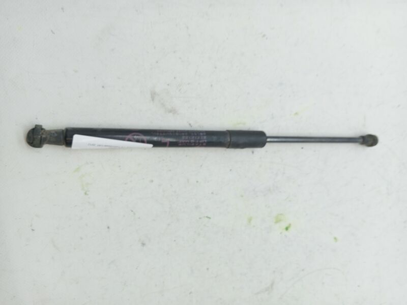 Verin de capot TOYOTA AURIS 1.4 Turbodiesel CAT Diesel - 1