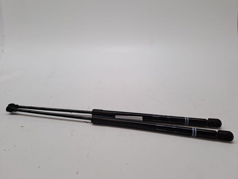 Verin de coffre VOLKSWAGEN GOLF VIII LIM. (CD1) Diesel - 1