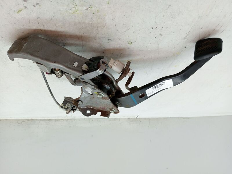 Pedale de frein TOYOTA RAV 4 (A3) Diesel - 1