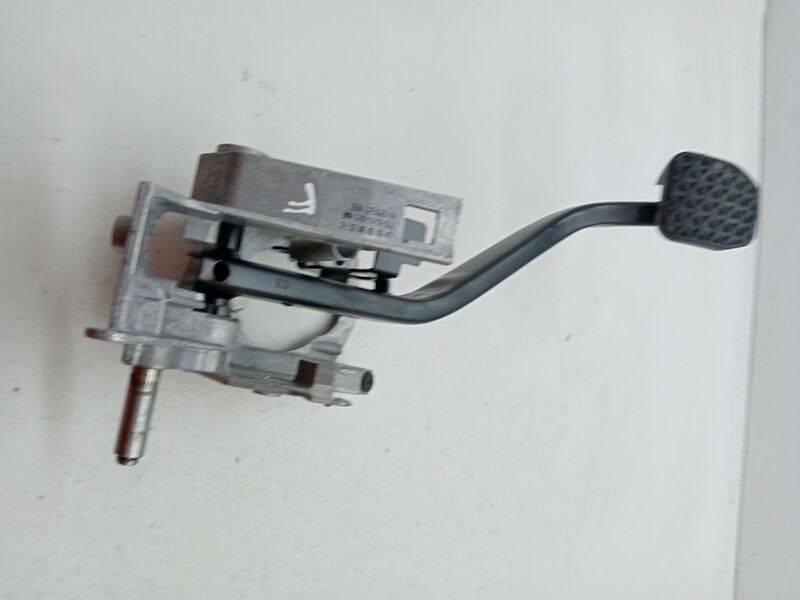 Pedale del freno BMW SERIE 3 BERLINA (E90) 320i Gasolina - 1
