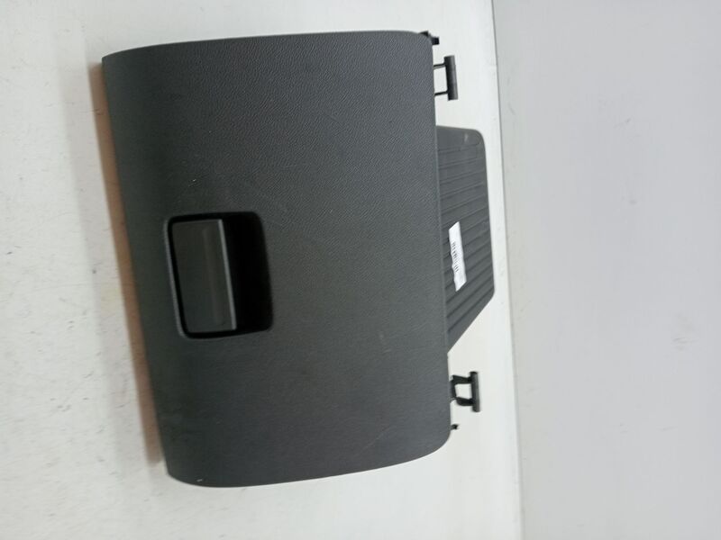 Boite a gants FORD FOCUS SPORTBREAK (CAP) Essence - 1