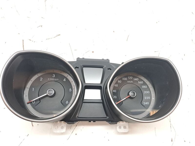 Compteur HYUNDAI I30 (GD) Classic Essence - 1