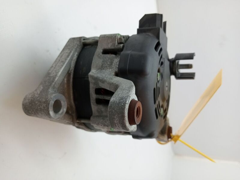 Alternateur OPEL CORSA E 1.4 Essence - 1