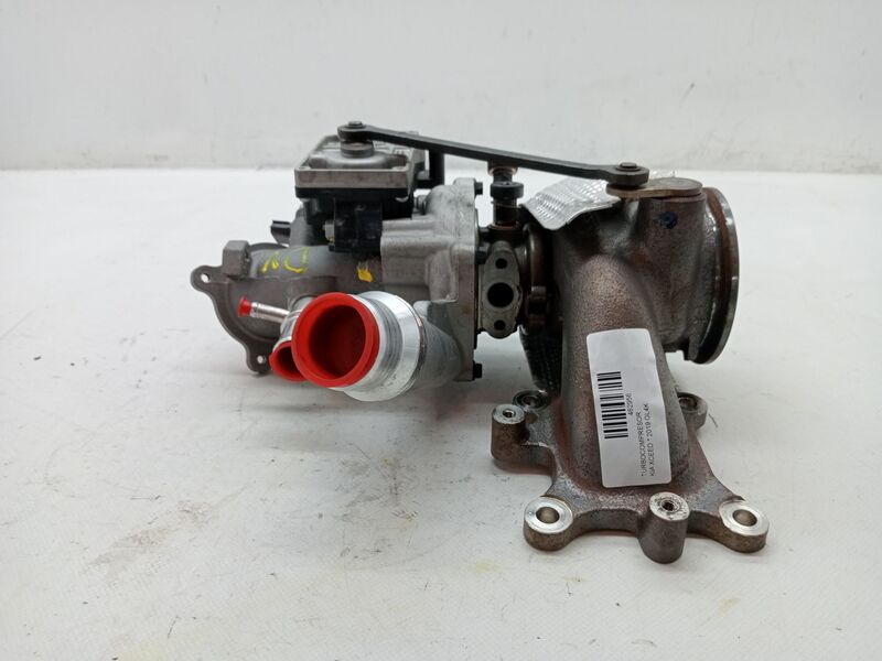 Turbo KIA XCEED Essence - 1