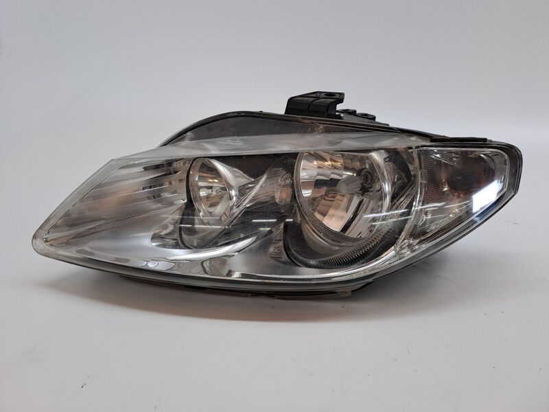 Gruppo ottico anteriore principale sinistro (luci)(faro) SEAT EXEO BERLINA (3R2) 2.0 TDI Diésel - 1