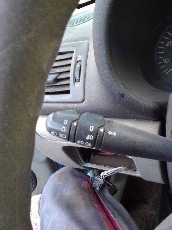 Commodo phare RENAULT CLIO II FASE II (B/CB0) Generique Essence - 1
